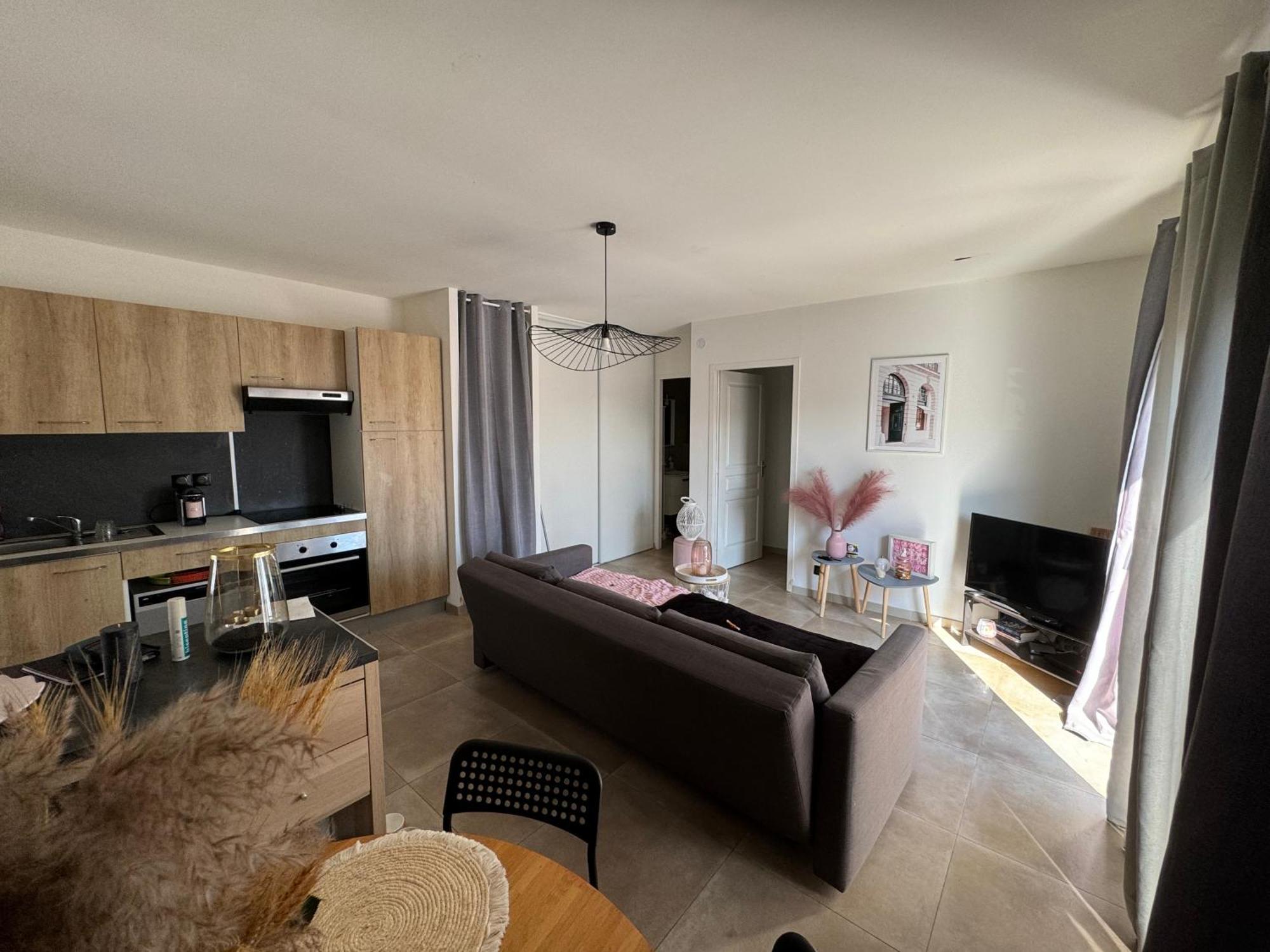Logement 5 Mn De La Mer Milla 2 Ventiseri エクステリア 写真
