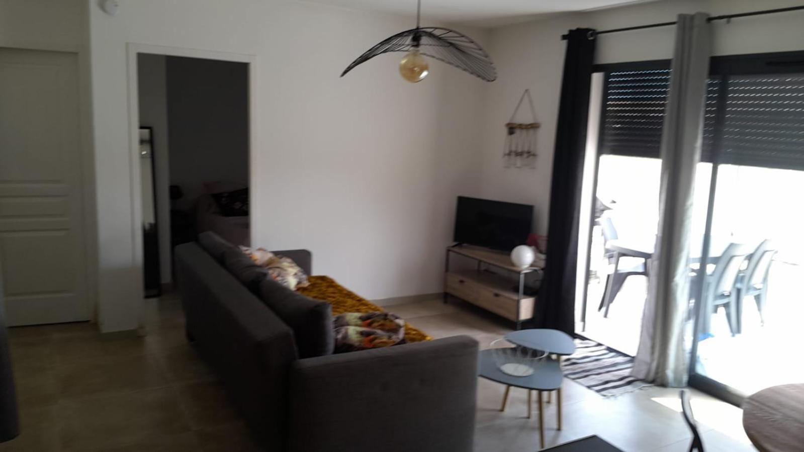 Logement 5 Mn De La Mer Milla 2 Ventiseri エクステリア 写真